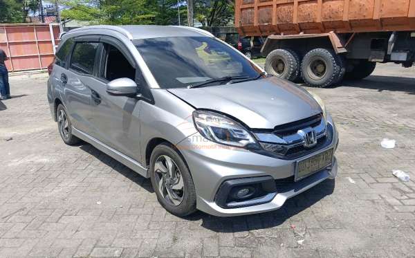 HONDA  MOBILIO  DD4 1.5 RS