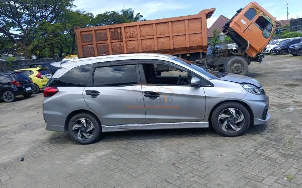 HONDA  MOBILIO  DD4 1.5 RS