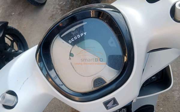 HONDA SCOOPY PRESTIGE