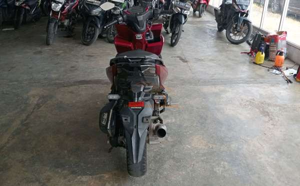 HONDA  VARIO 160