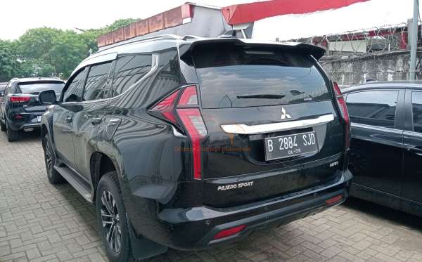 MITSUBISHI PAJERO SPORT 2.4L DAKAR-L (4X2)