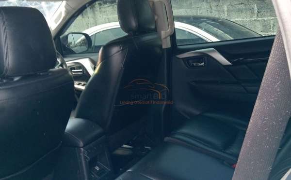 MITSUBISHI PAJERO SPORT 2.4L DAKAR-L (4X2)