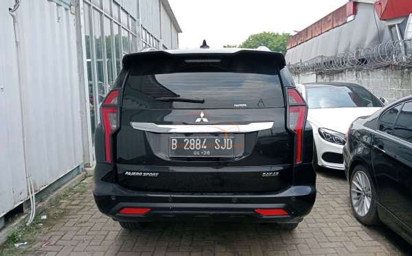 MITSUBISHI PAJERO SPORT 2.4L DAKAR-L (4X2)