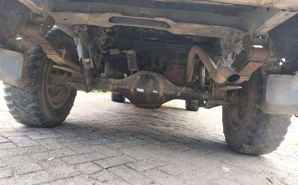 MITSUBISHI STRADA CR 2.8 AM DC GLX (4X4)