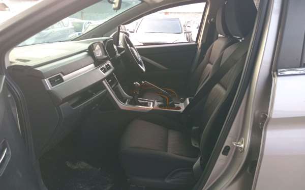 MITSUBISHI XPANDER