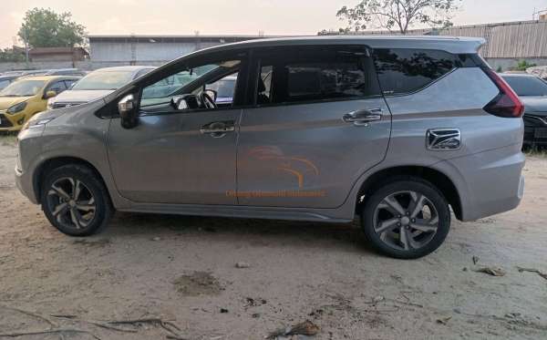 MITSUBISHI XPANDER