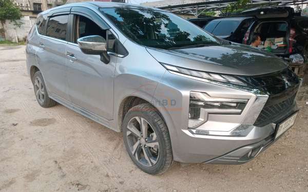 MITSUBISHI XPANDER