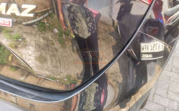 WULING  ALMAZ Almaz 1.5LT LUX + SC CVT (4X2) A/T