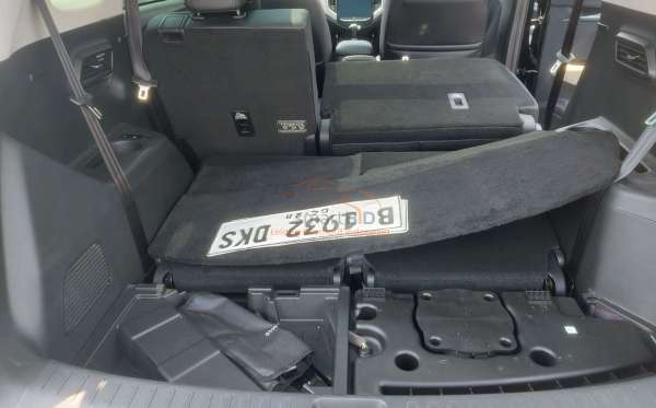 WULING  ALMAZ Almaz 1.5LT LUX + SC CVT (4X2) A/T