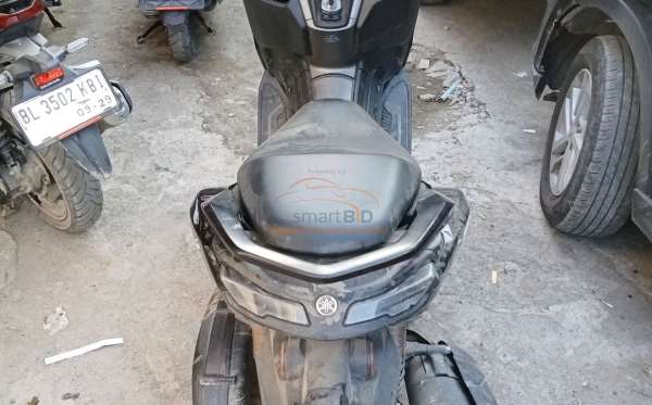 YAMAHA NMAX NEO