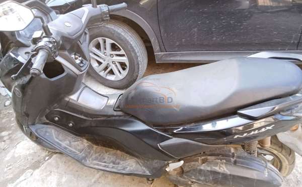 YAMAHA NMAX NEO