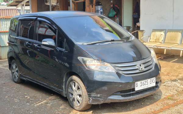 HONDA FREED GB3 1.5 E