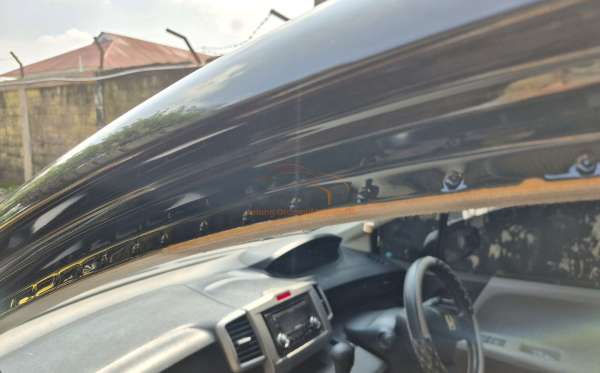 HONDA FREED GB3 1.5 E