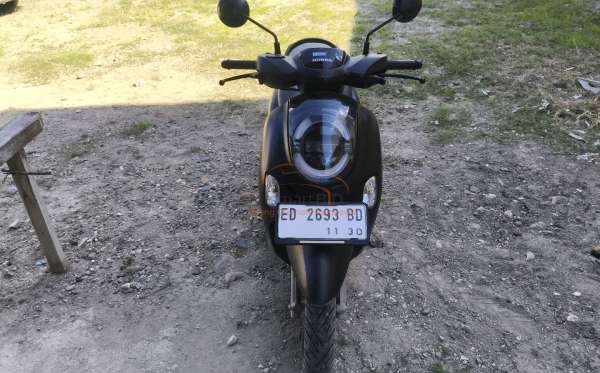 HONDA  SCOOPY