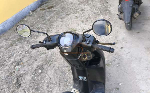 HONDA  SCOOPY