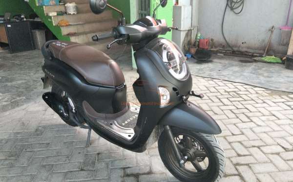 HONDA SCOOPY PRESTIGE