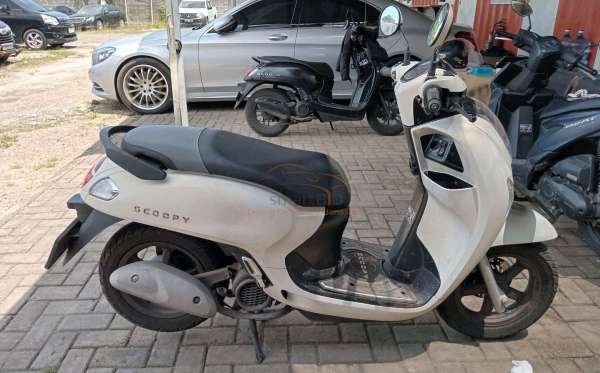 HONDA SCOOPY