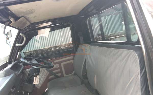 MITSUBISHI  L 300  PU