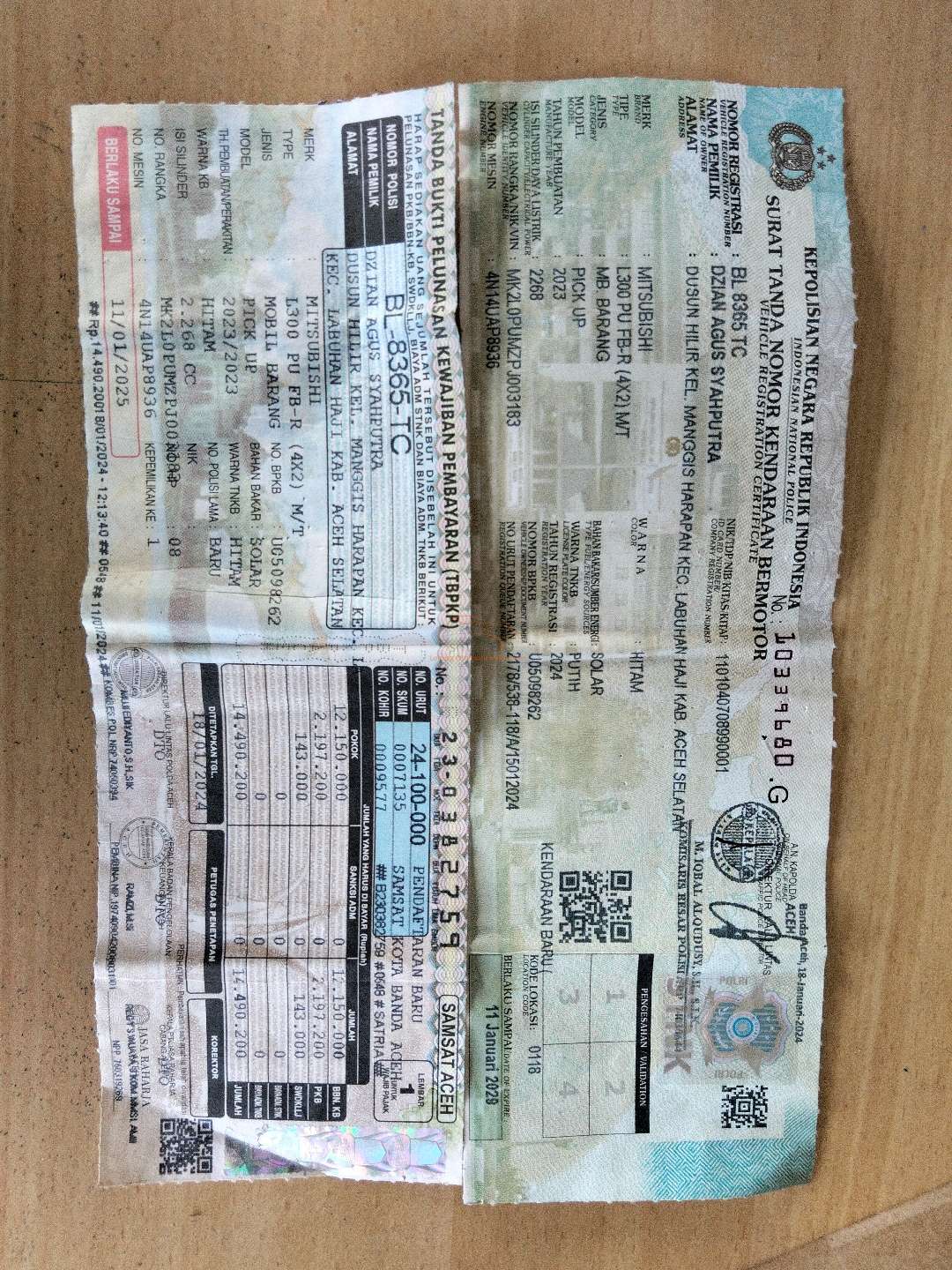 MITSUBISHI  L 300  PU