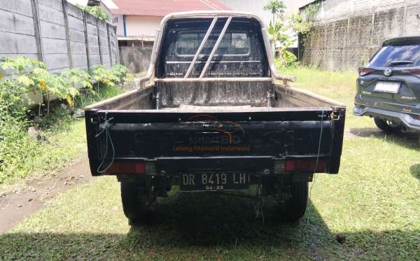 SUZUKI  ST 150
