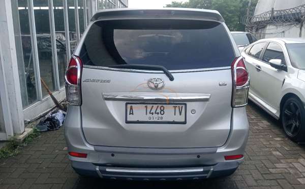 TOYOTA AVANZA 1.3 G