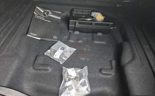 MERCEDES BENZ CLA 200