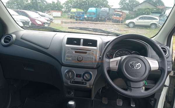 TOYOTA AGYA 1.0 G