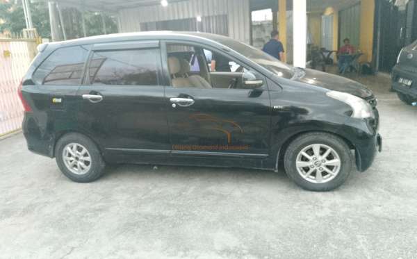 TOYOTA AVANZA 1.3 G