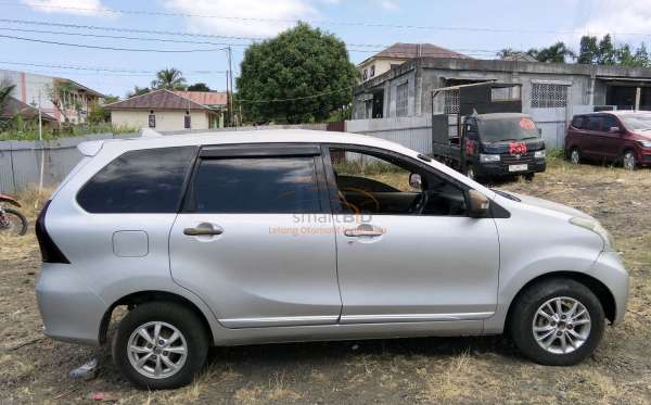 TOYOTA  AVANZA  1.3 G