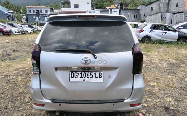 TOYOTA  AVANZA  1.3 G