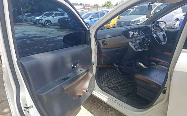 TOYOTA CALYA