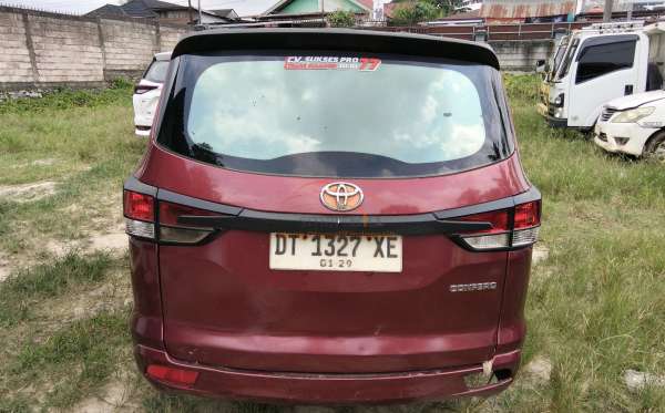 WULING CONFERO 1.5