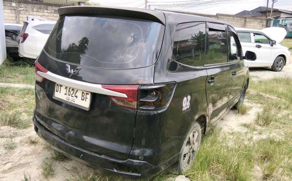 WULING CONFERO 1.5