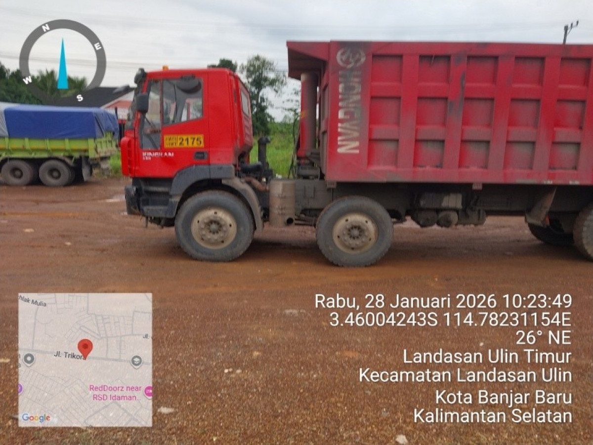 HONGYAN KINGKAN DUMP TRUCK