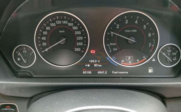 BMW 320I CKD AT