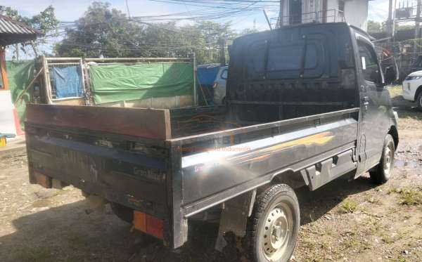 DAIHATSU GRAN MAX PICK-UP