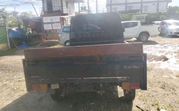 DAIHATSU GRAN MAX PICK-UP