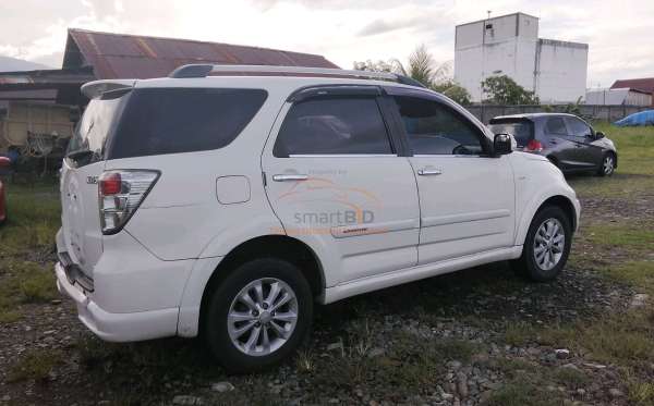 DAIHATSU TERIOS