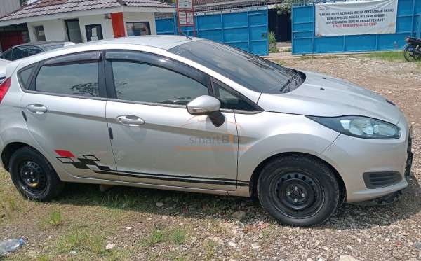 FORD FIESTA 1.5L