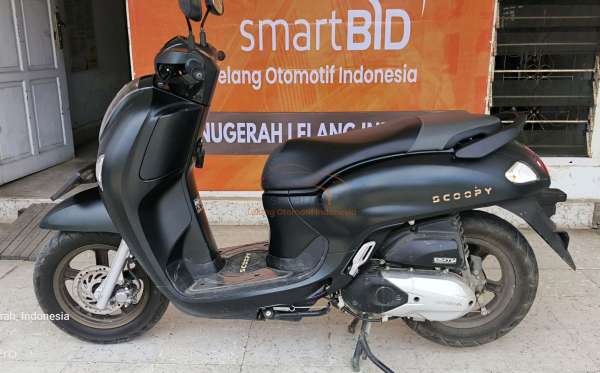 HONDA  SCOOPY PRESTIGE