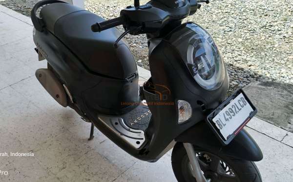 HONDA  SCOOPY PRESTIGE