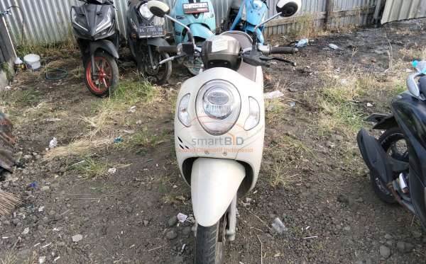 HONDA SCOOPY