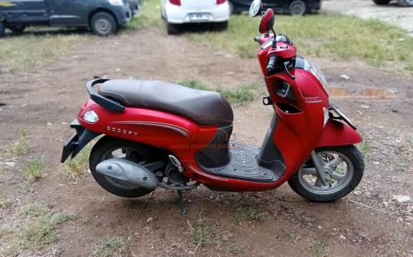 HONDA SCOOPY