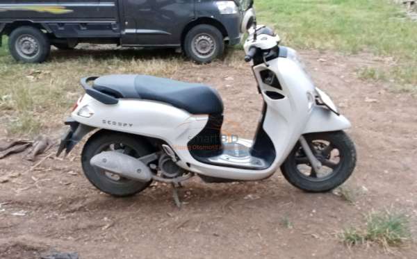 HONDA SCOOPY