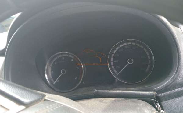 MITSUBISHI DC EXCEED (4X4)