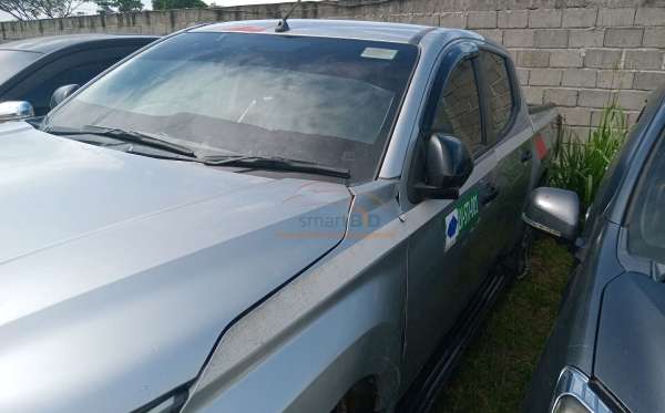 MITSUBISHI DC EXCEED (4X4)