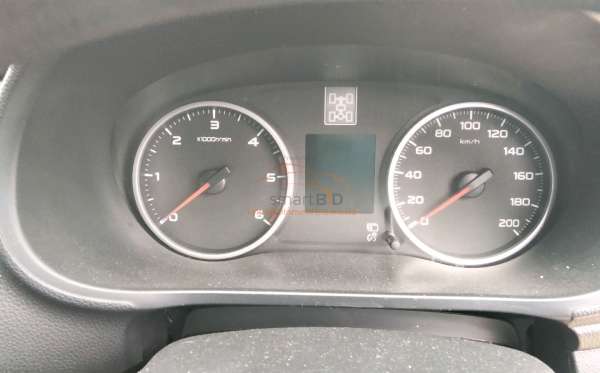 MITSUBISHI PAJERO SPORT 2.5L GLX (4X4)