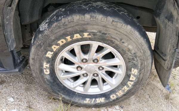 MITSUBISHI PAJERO SPORT 2.5L GLX (4X4)