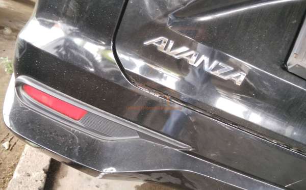 TOYOTA AVANZA