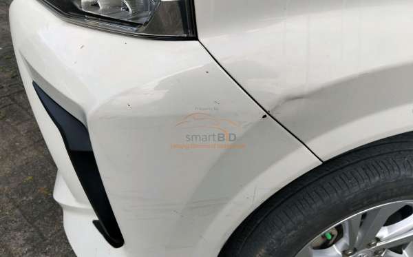 TOYOTA AVANZA 1.3 E